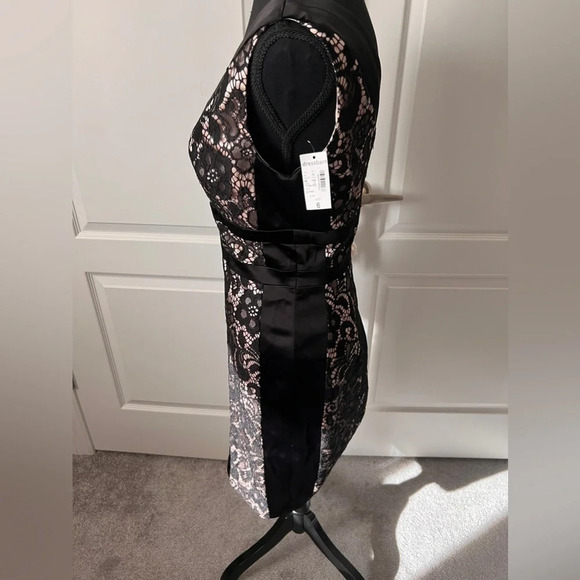 NWT  | Jax | Black Lace Cocktail Dress | Size 6 [49] - Picture 5 of 8